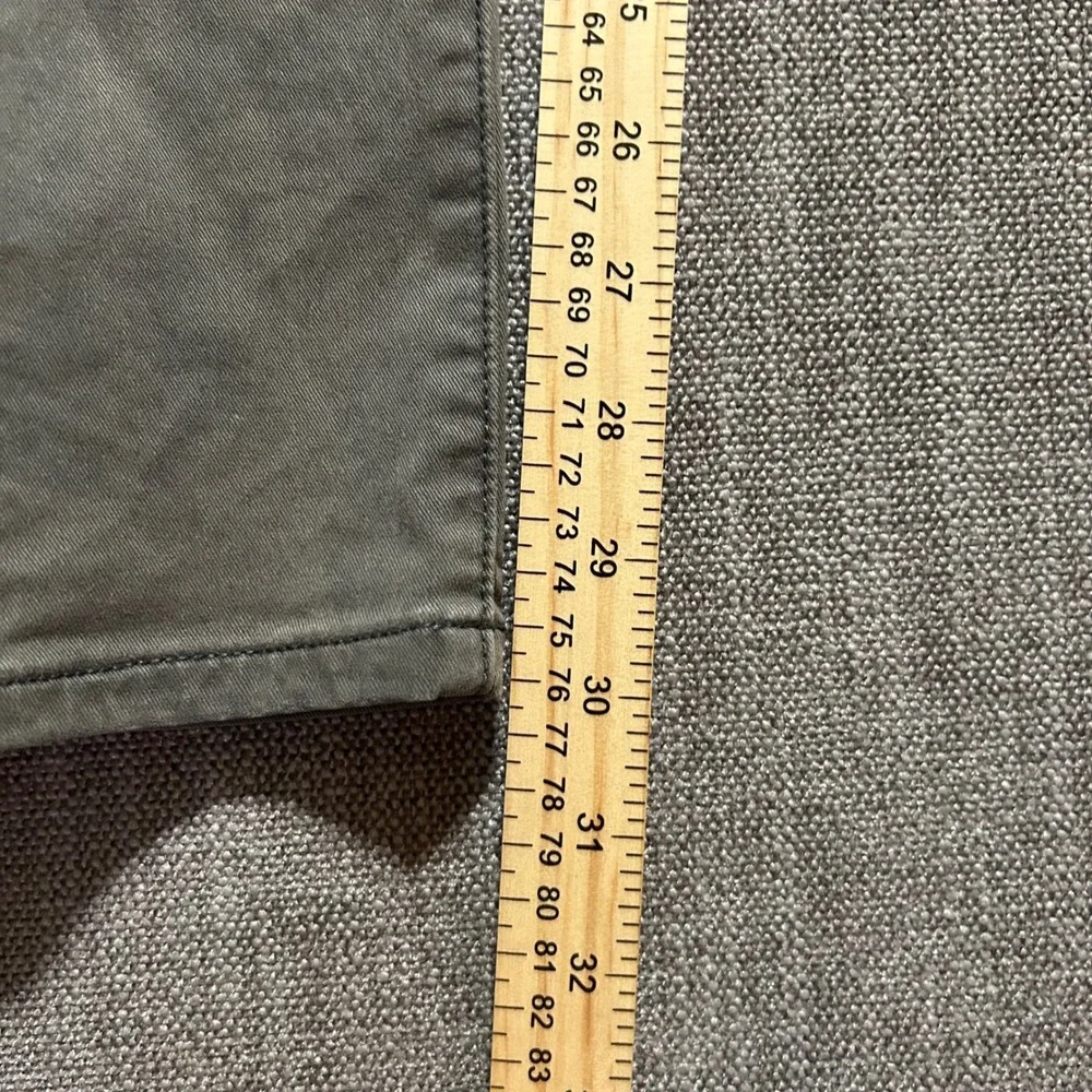 Flint and Tinder 365 Pant Mens 33x30 (Fits 34x30) Slim Fit Chino Discoloration